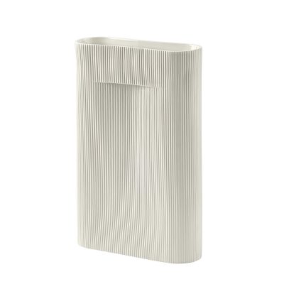 Muuto-Ridge-Bodenvase-H-48-5-cm-off-white-frei